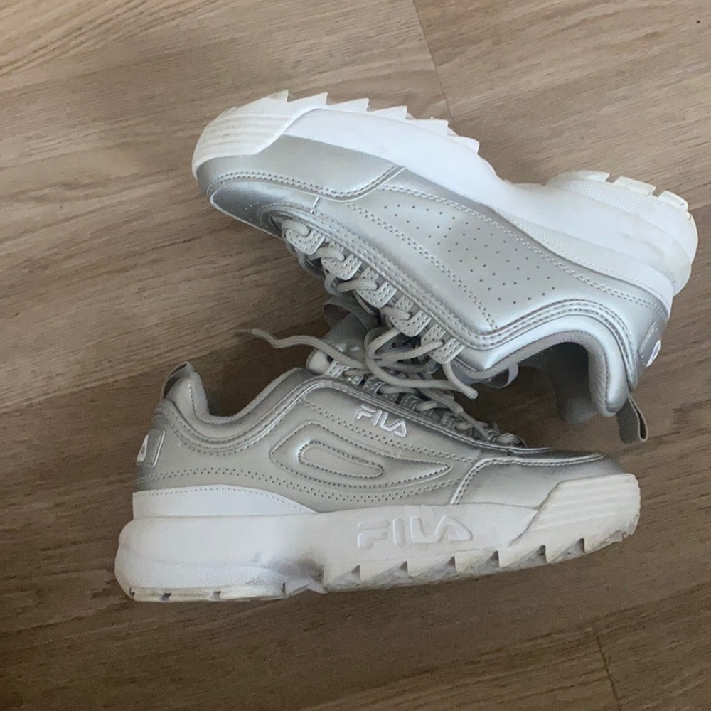 Worn once fila